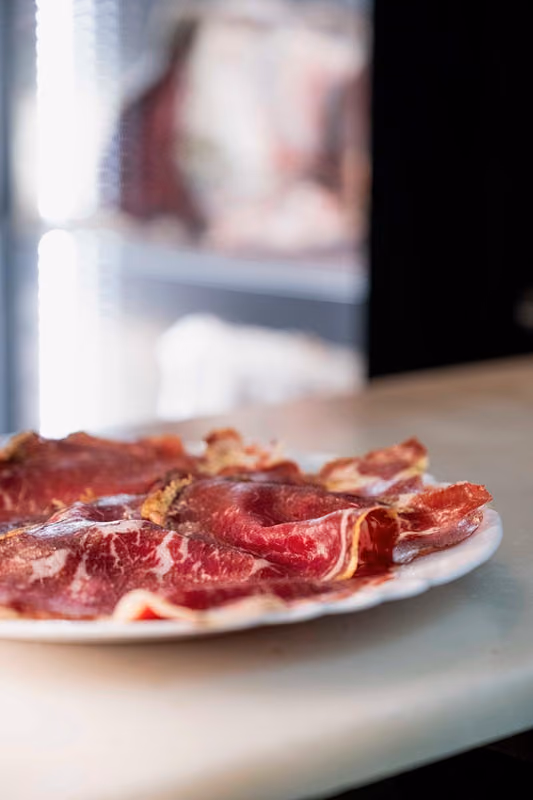 Piatto di salumi selezionati