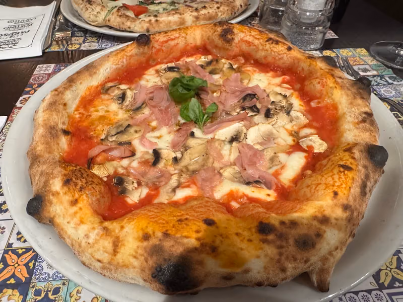 Pizzeria Amalfi 1