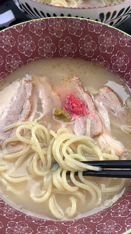 MaMa-Ya Ramen