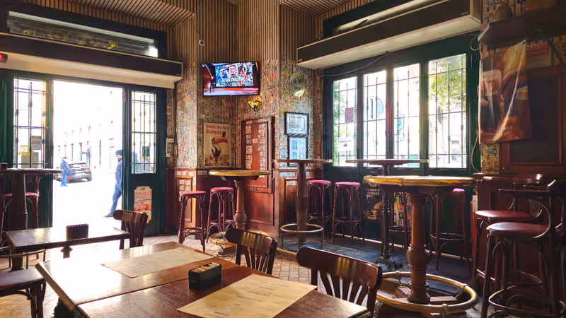 Flann O'Brien Irish Pub
