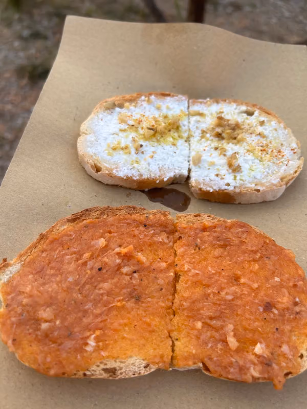 Bruschette alla crema di pecorino