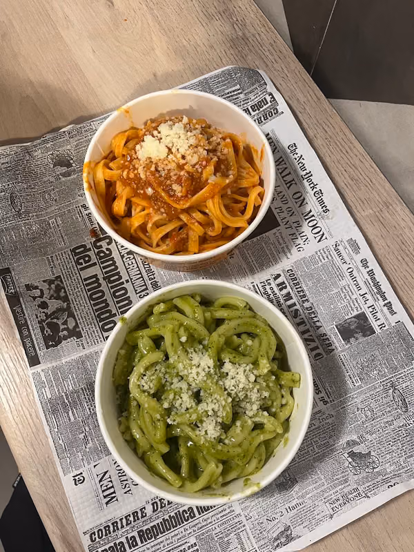 Pasta-Eat fast food