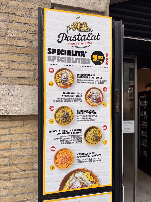Pasta-Eat fast food