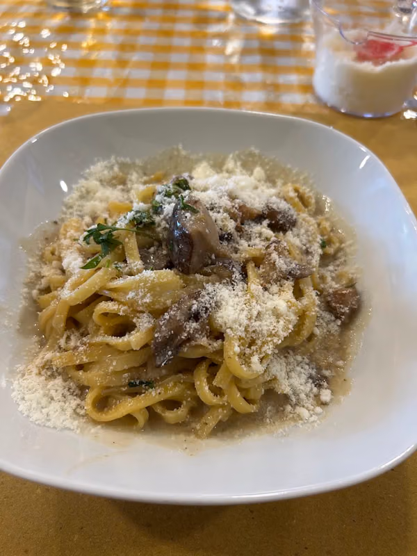 Hosteria Cacio & Pepe