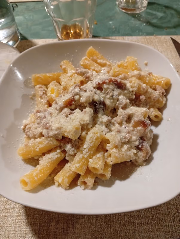 Hosteria Cacio & Pepe