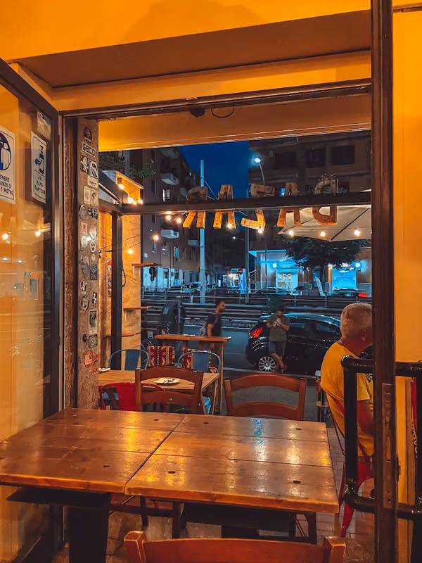 Bazar Taverna Curdo Meticcia