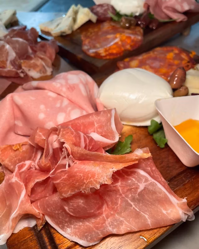 Yes Food · San Lorenzo