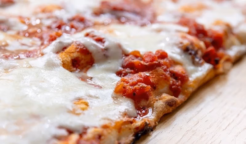 Alice Pizza