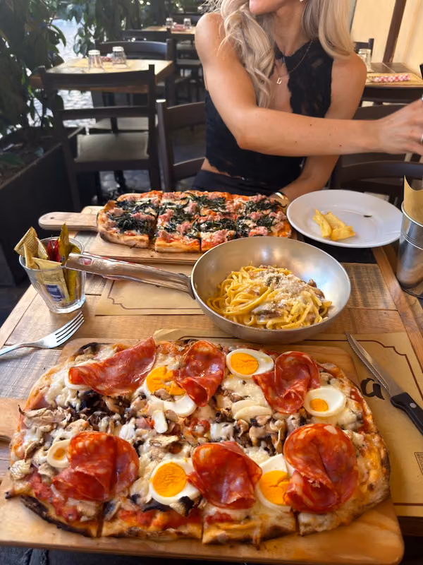 Pizza Trilussa