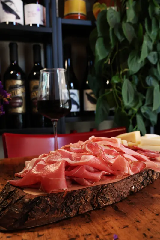 Prosciutto crudo al tagliere