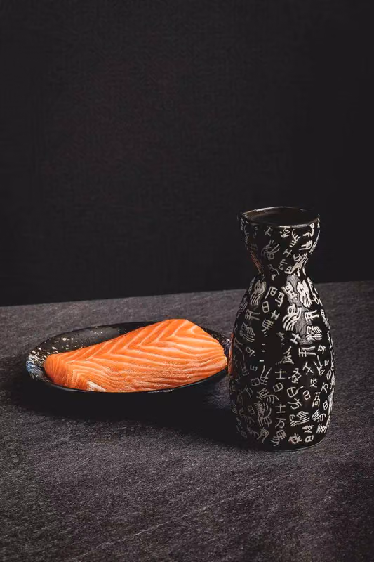 Salmone e sakè