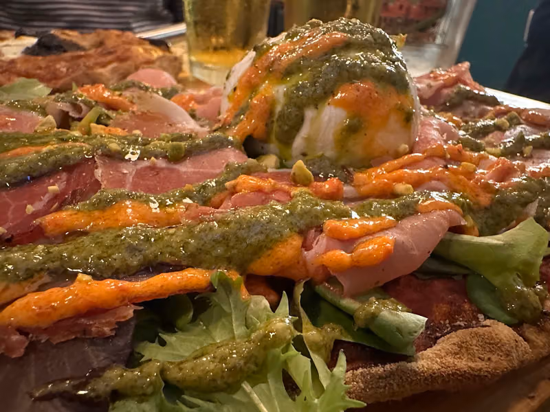 Pinsa con salmone