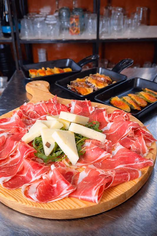 Tagliere di salumi e formaggi