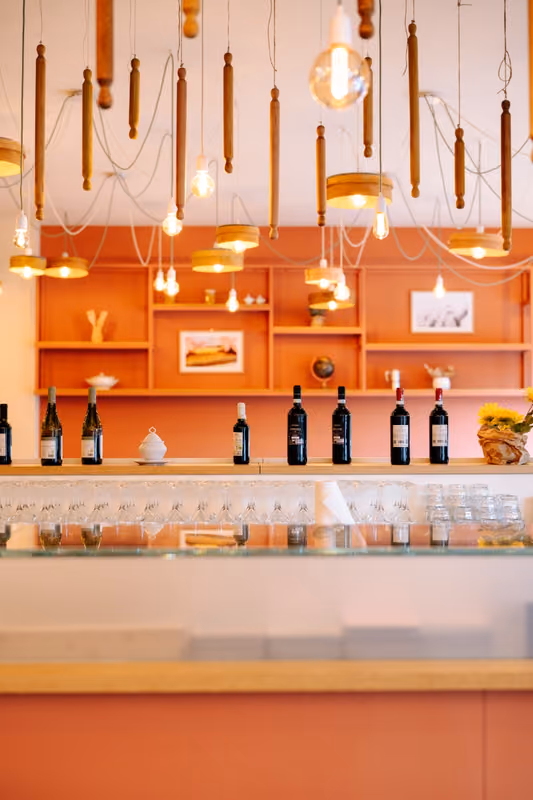 Sala dell'Osteria del Tortellino a Varese