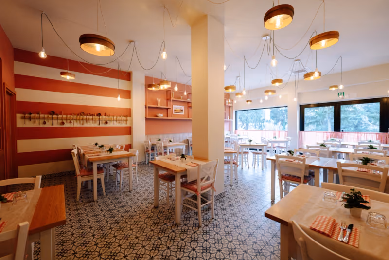 Ambiente dell'osteria