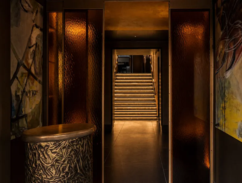 Akira Back Roma, l'ingresso del ristorante allo St. Regis Rome